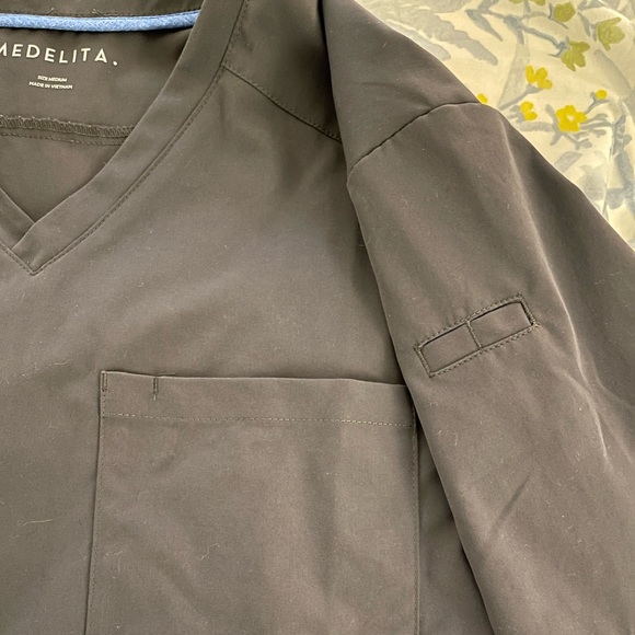 Pewter medilita scrub set - Picture 2 of 8